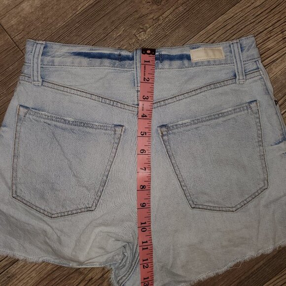 Abercrombie & Fitch High Rise Short Shorts 😍😍😍 - Picture 8 of 10